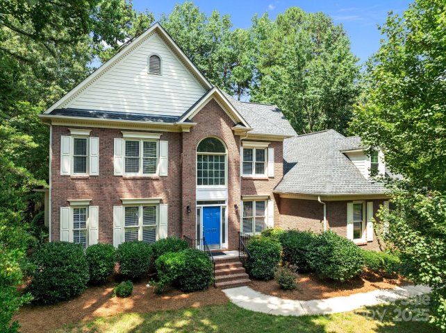 15400 Groveland Street sold home in Wynfield Forest, Huntersville, NC