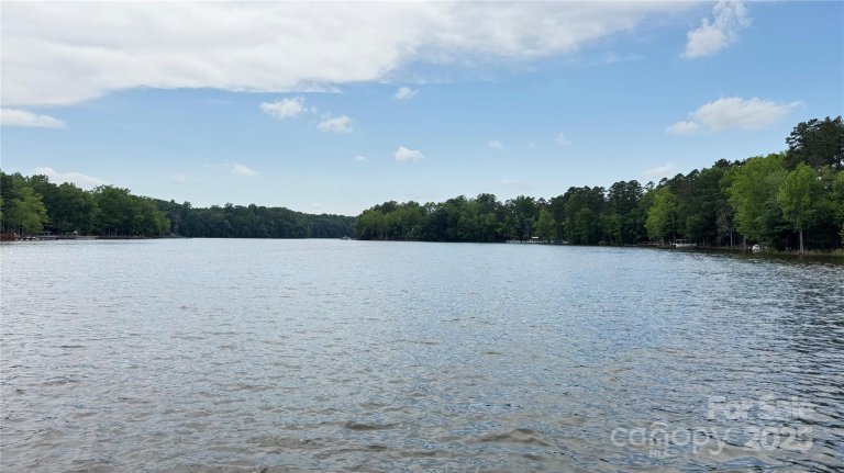 1053 Inlet Pointe Road sold home in Sunset Pointe, Salisbury, NC