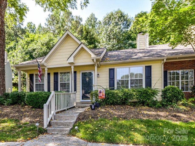 9337 Four Mile Creek Road 101 sold home in Arbourgate Meadows, Charlotte, NC