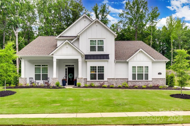 2324 Loire Valley Drive sold home in Bretagne, Indian Land, SC