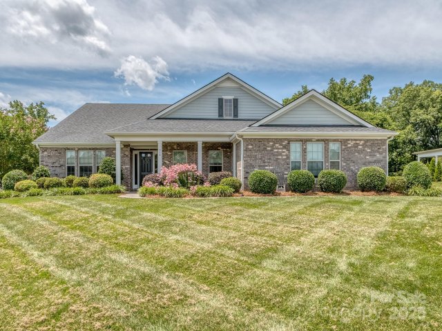 314 Candella Drive sold home in Candella, Matthews, NC