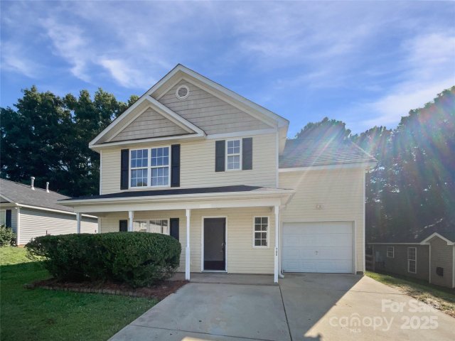 745 Erin Brook Court sold home in Hunter Park, York, SC