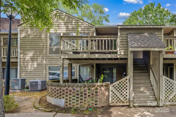 1604 Sharon Road 30 sold home in Sharon Place, Charlotte, NC