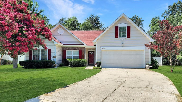15508 Dornier Court sold home in Steelecroft Place, Charlotte, NC