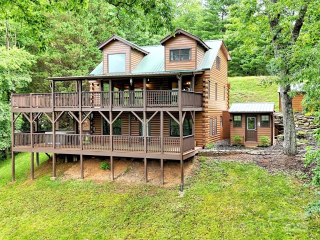 500 Beechwood Drive sold home in Beechwood, Sylva, NC
