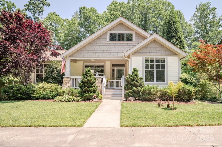 89 Covered Bridge Drive sold home in Highland Lake, Flat Rock, NC