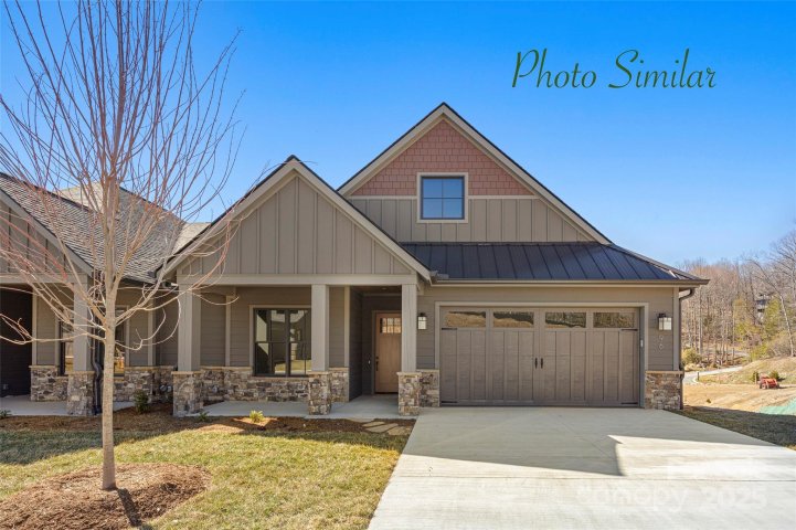 55 Chimney Chase Trail pending home in Champion Hills, Hendersonville, NC