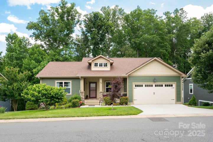 12 Asher Lane sold home in Cottages At Glenn Oaks, Arden, NC