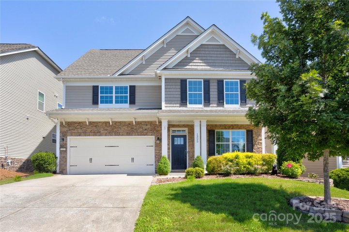 1325 Grantwood Avenue sold home in Skybrook North Villages, Concord, NC