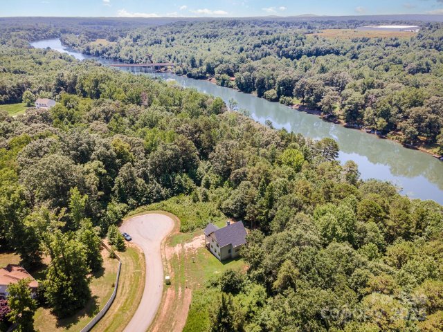 160 Slate Drive sold home in River Rock, Statesville, NC