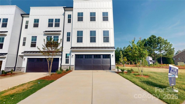 2143 Barrowcliffe Drive sold home in Christenbury Greene, Concord, NC