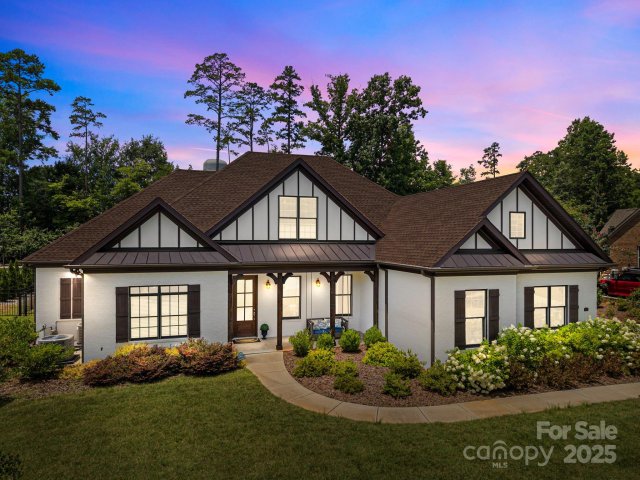 886 Abilene Lane sold home in Stanton Heights, Fort Mill, SC