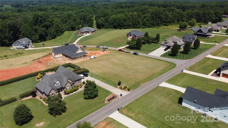 528 New Salem Road sold home in New Salem Estates, Statesville, NC