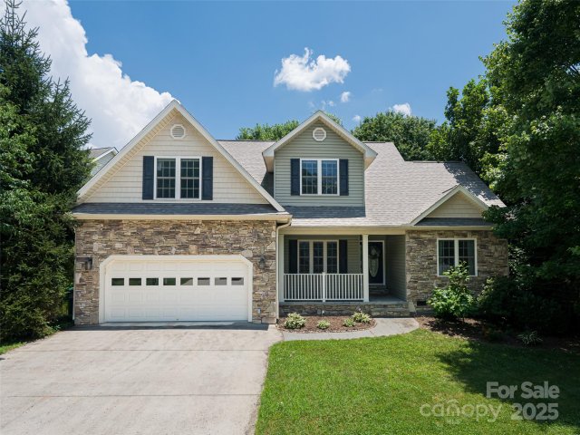 19 Driftstone Circle sold home in Rivercrest, Arden, NC
