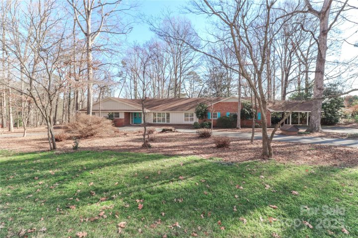 251 Gleneagles Road sold home in Shannon Acres, Statesville, NC