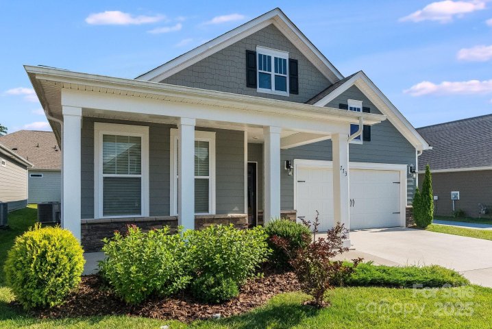773 Summerfield Place sold home in Orchards at Flat Rock, Flat Rock, NC