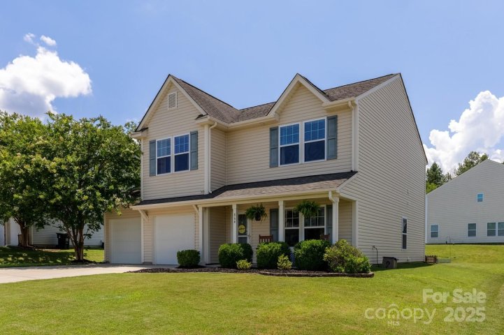 864 Pointe Andrews Drive sold home in St Andrews, Concord, NC