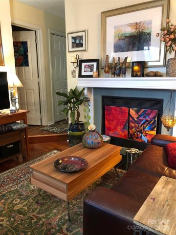 1101 E Morehead Street 25 sold home in Latta Square, Charlotte, NC