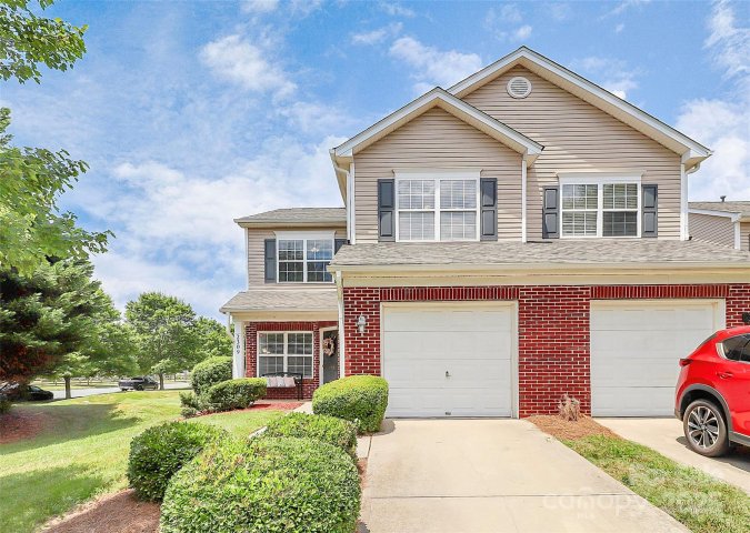 2309 Calabassas Lane sold home in Summerfield, Matthews, NC
