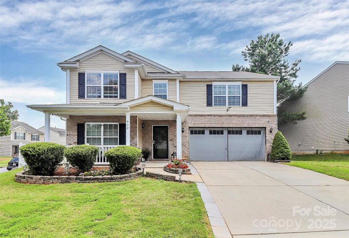 902 Silverberry Street sold home in Willow Creek, Gastonia, NC