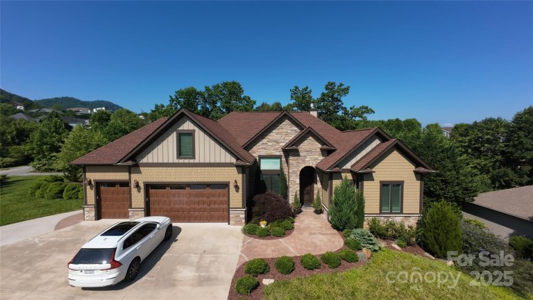 4 Azure Sage Way sold home in Leicester Village, Asheville, NC