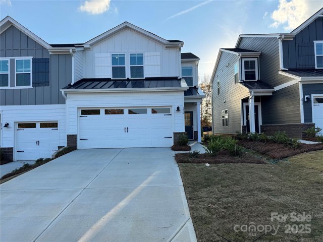 230 Tiger Lily Drive pending home in Meadows At Wilson Farms, Fort Mill, SC