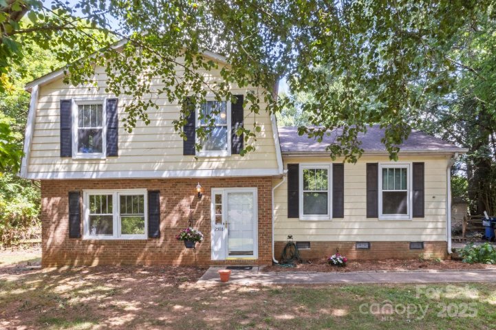 2508 Wood Star Court sold home in Wood Hollow, Matthews, NC