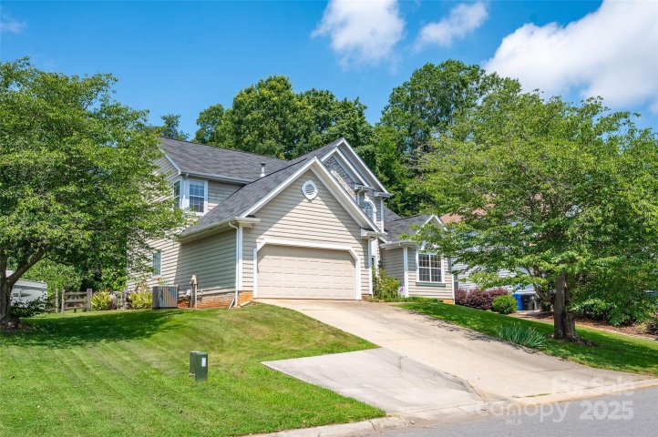 131 Stone Ridge Lane sold home in Glynwater, Mooresville, NC