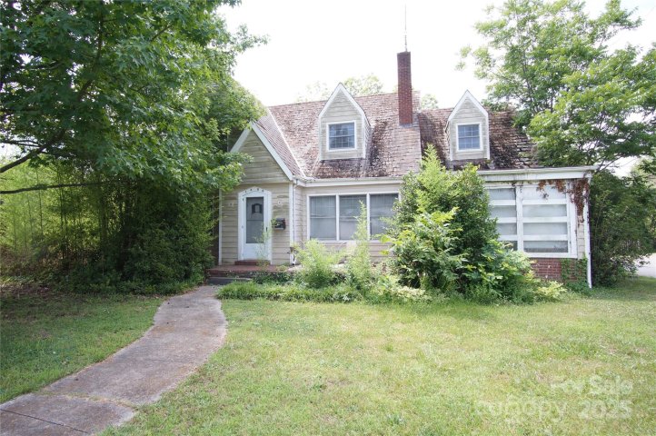 1400 Central Drive sold home in Jackson Park, Kannapolis, NC