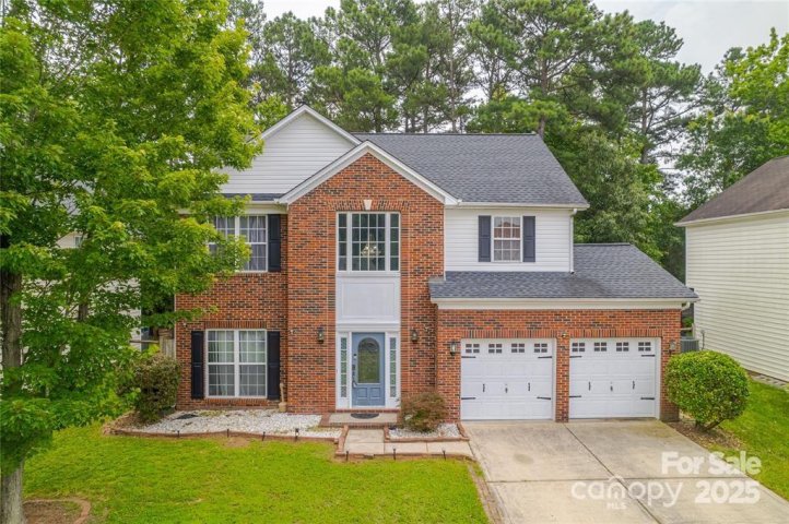 9910 Sandman Lane sold home in Walden Ridge, Charlotte, NC
