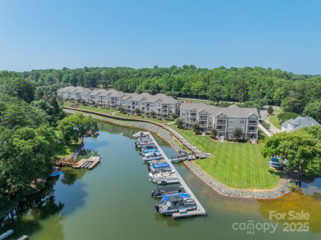 104 Pier 33 Drive 303 sold home in Pier 33, Mooresville, NC