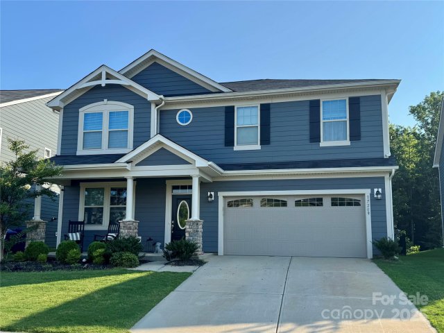 17209 Carolina Hickory Drive sold home in Magnolia Walk, Huntersville, NC