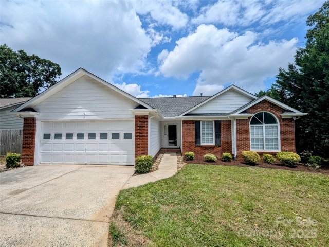 4002 Beaverbrook Drive sold home in Ashe Croft, Indian Trail, NC