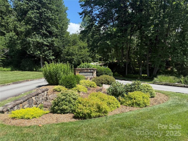 Lot 37 Mountain Brook Trail active home in Mountain Brook, Brevard, NC