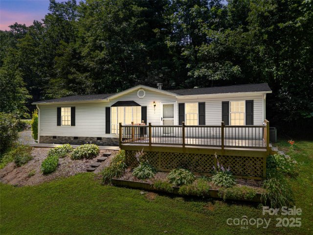946 Turkey Pen Gap Road sold home in Turkey Pen Gap, Horse Shoe, NC