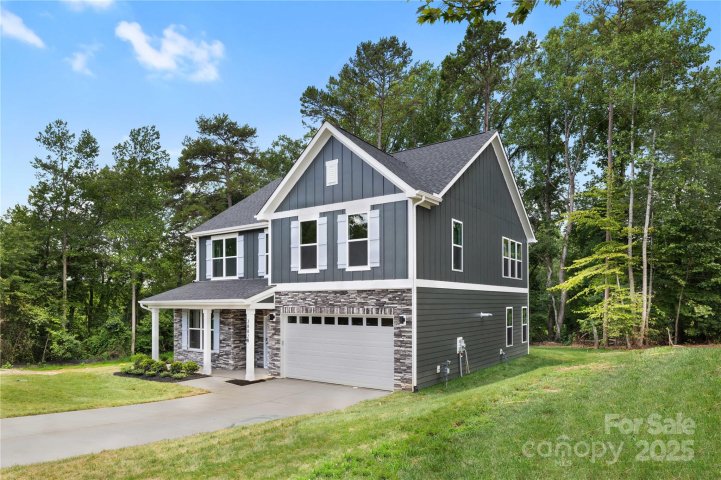 3887 12th Street sold home in The Falls at Cloninger Mill, Hickory, NC