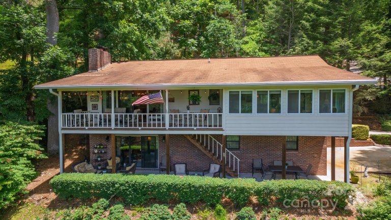 614 Country Club Drive sold home in Mill Creek, Franklin, NC