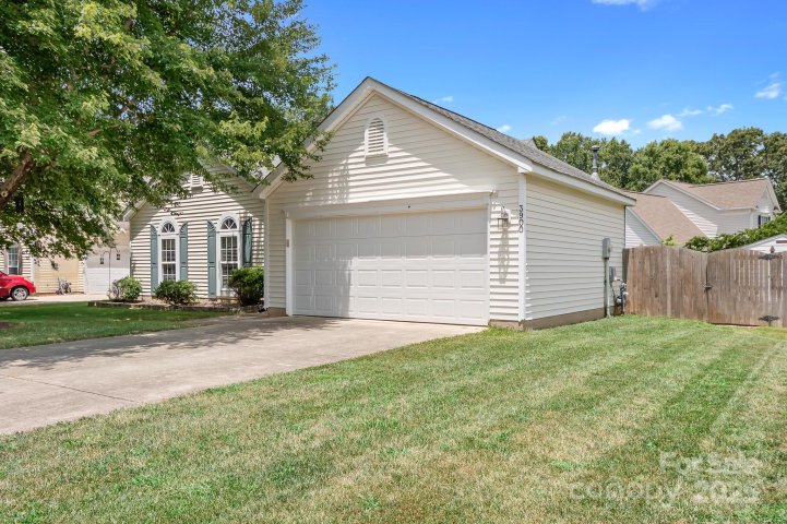 3900 Crimson Wing Drive sold home in Braefield, Indian Trail, NC