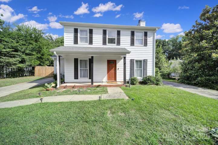 11818 Larkridge Court sold home in Park Ridge, Charlotte, NC