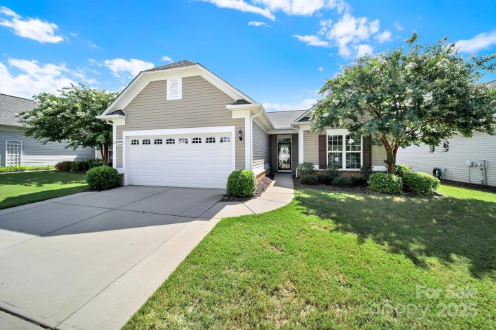 8072 Pawleys Court active home in Sun City Carolina Lakes, Indian Land, SC