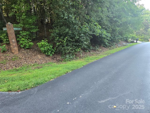 Lot 42 Shadecrest Lane sold home in Mills Pointe, Mills River, NC