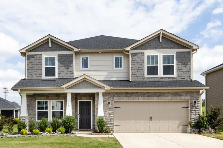 3409 Peach Cobbler Street sold home in Simpson Farms, Monroe, NC