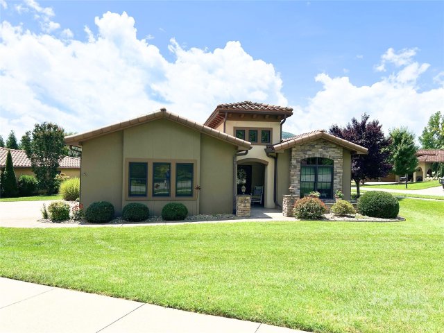 4 Pacifico Drive sold home in Bonito Ocaso in Crowell Farms, Asheville, NC