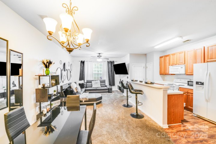 1718 Glenlea Vista Court sold home in Glenlea Park, Charlotte, NC