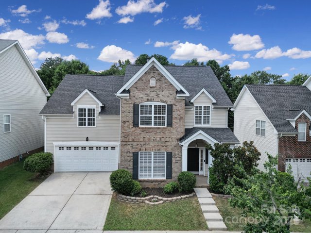 13425 Meadowmere Road sold home in Mccoy Crossing, Huntersville, NC