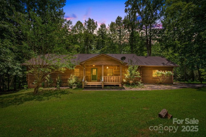 135 Logan Court sold home in Shumont Estates, Lake Lure, NC