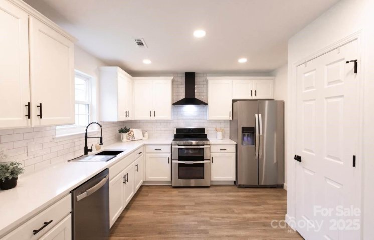 1009 Glen Hollow Drive sold home in Arbor Glen, Indian Trail, NC