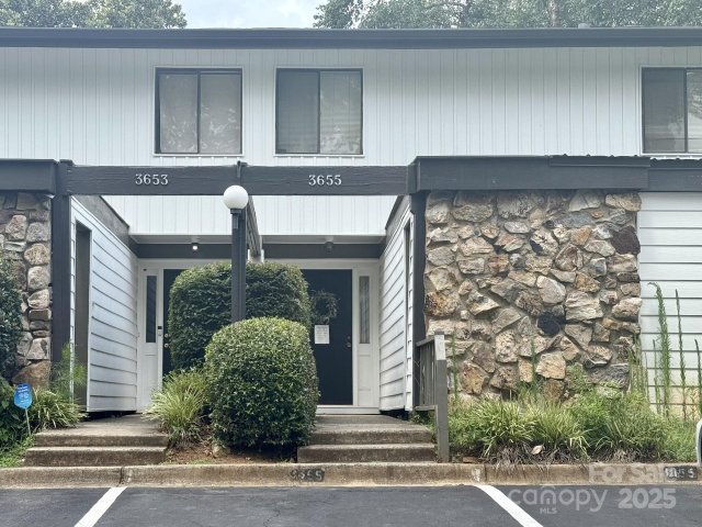 3655 Maple Glenn Lane sold home in Sir Johns Hill, Charlotte, NC