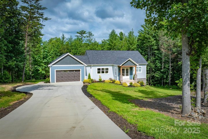 2108 E Bluewater Drive sold home in Waters Edge, Morganton, NC