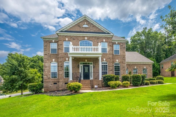 9630 Minnie Lemmond Lane sold home in Summerwood, Mint Hill, NC